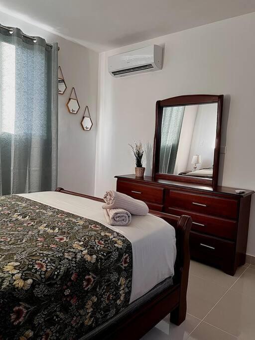 דירות סנטיאגו דה לוס קבאלרוס Magnificent Pent House W/Jacuzzi מראה חיצוני תמונה