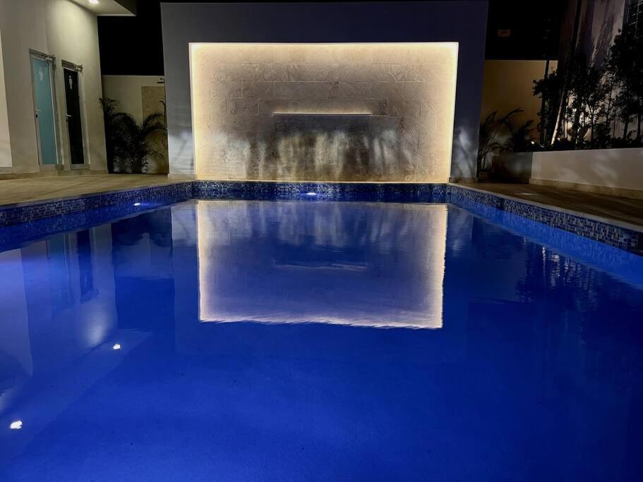 דירות סנטיאגו דה לוס קבאלרוס Magnificent Pent House W/Jacuzzi מראה חיצוני תמונה
